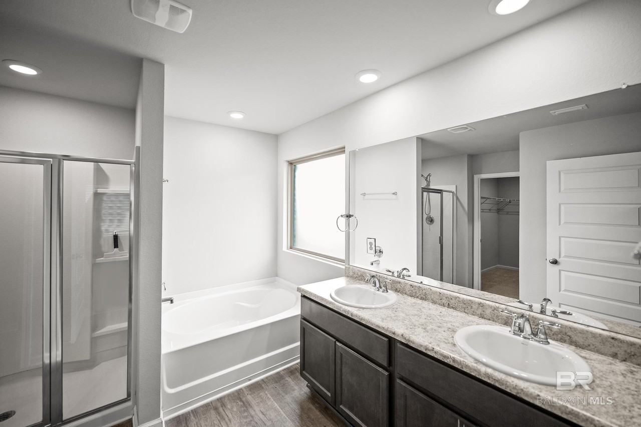 1481 Majesty Loop - Photo 5 of 13