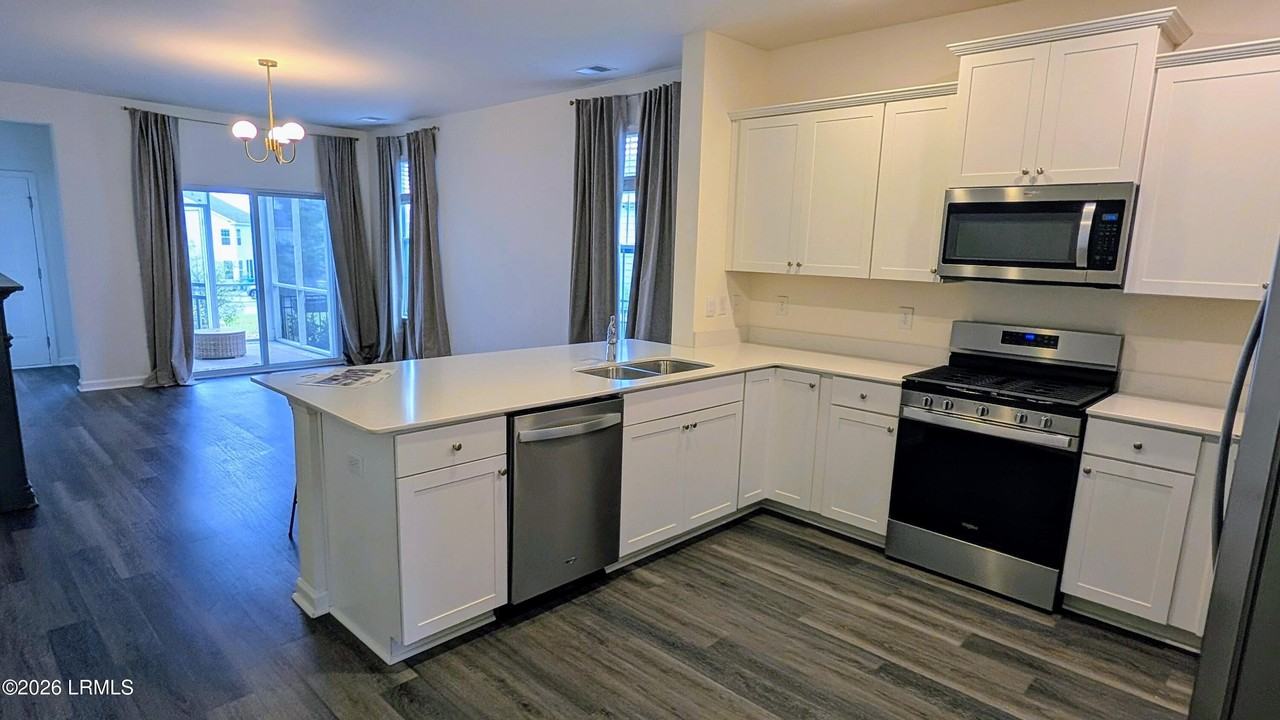 158 Baynard Rd - Photo 4 of 23
