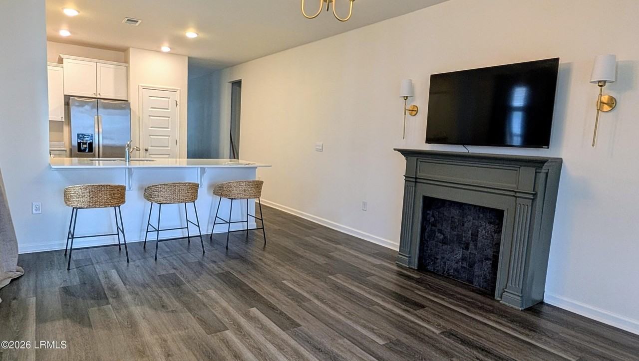 158 Baynard Rd - Photo 5 of 23