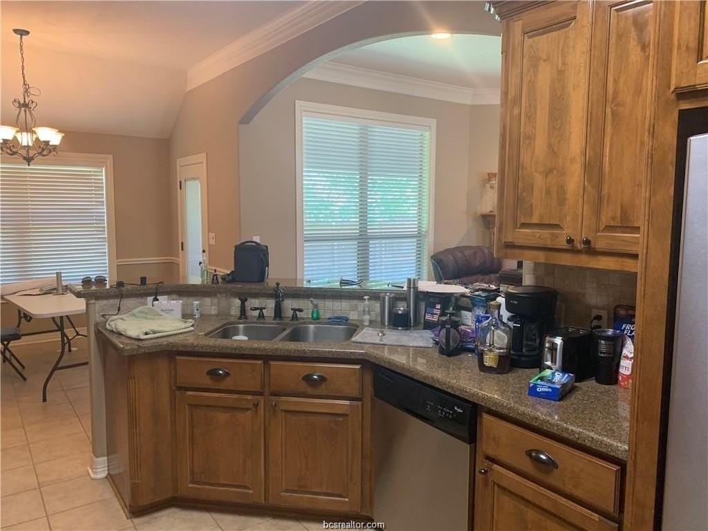 303 Candle Stone Ct - Photo 3 of 22