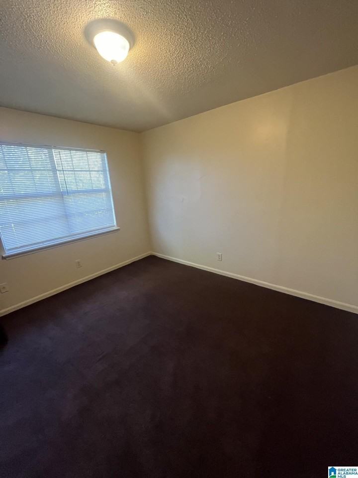 1300 16th Ct N #C - Photo 5 of 7