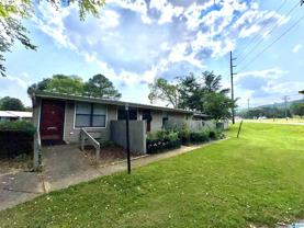 1700 Greenbrier Dear Rd - Photo 1 of 1