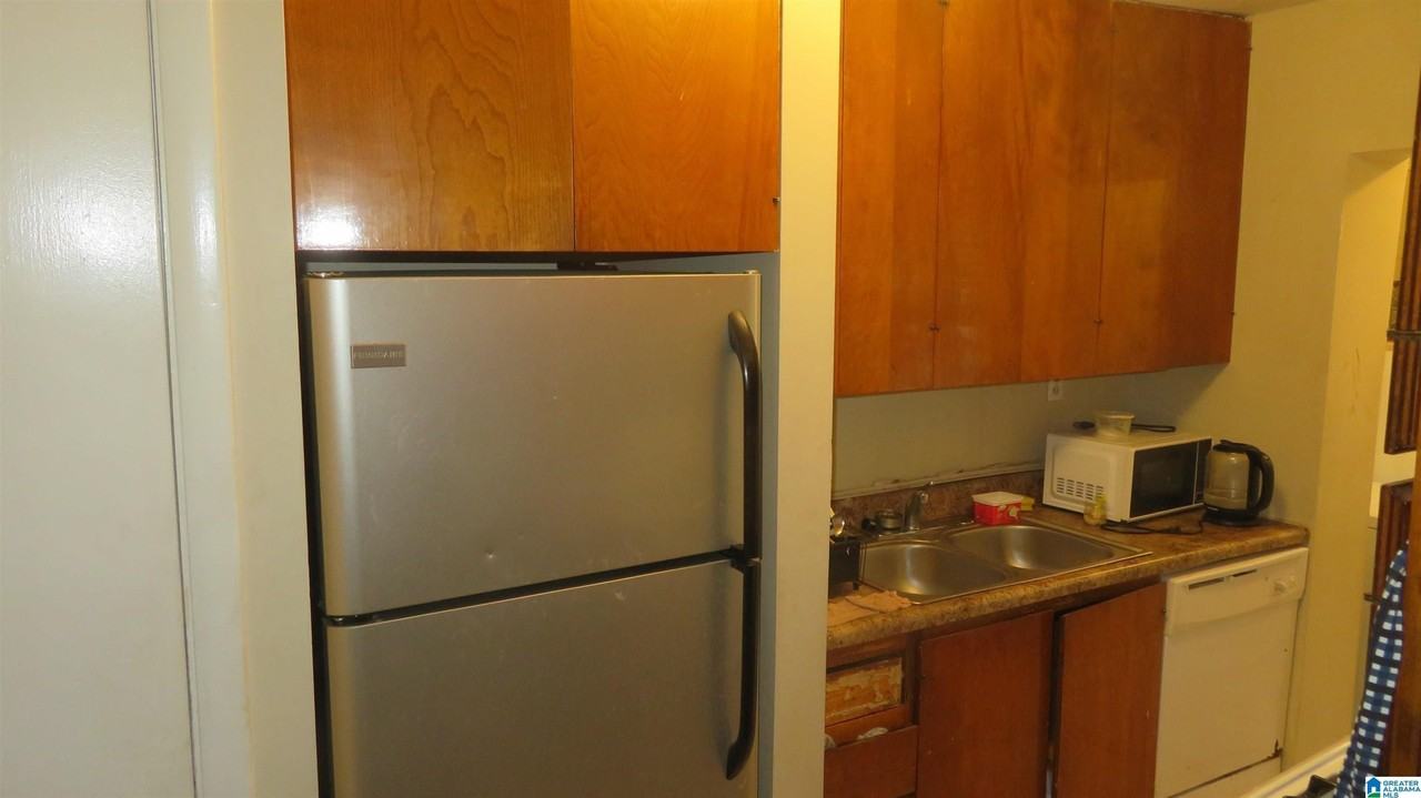1731 Valley Ave #G - Photo 7 of 26