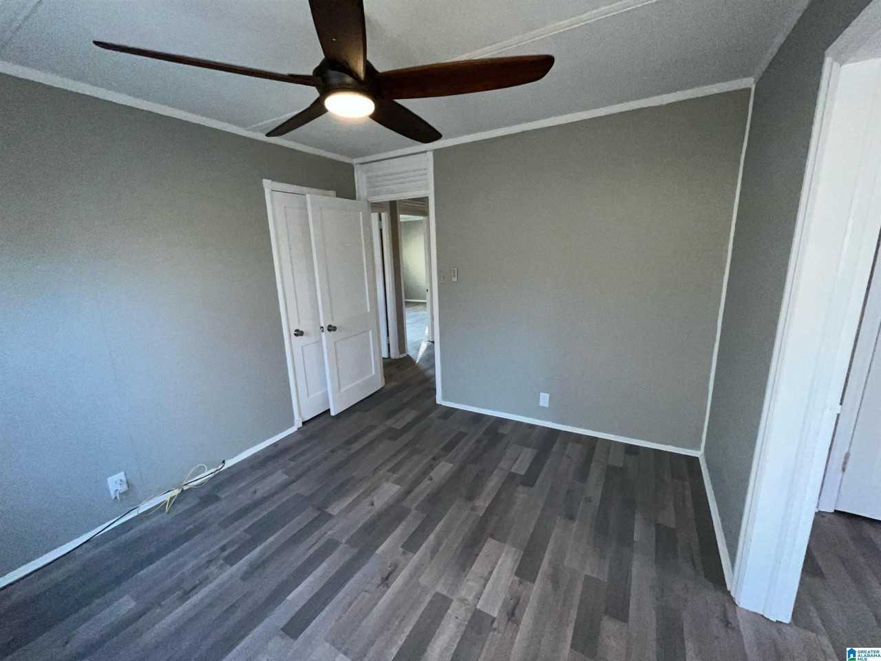 624 4th Ct W - Photo 6 of 18