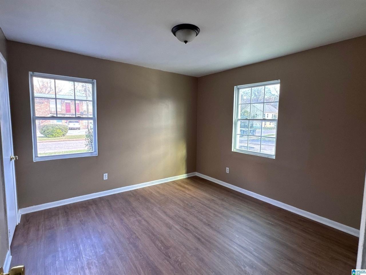 7749 5th Ave S - Photo 4 of 5