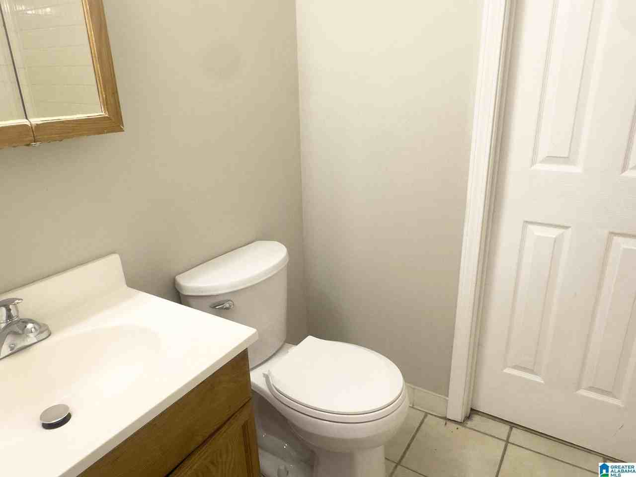436 Henry St - Photo 5 of 12