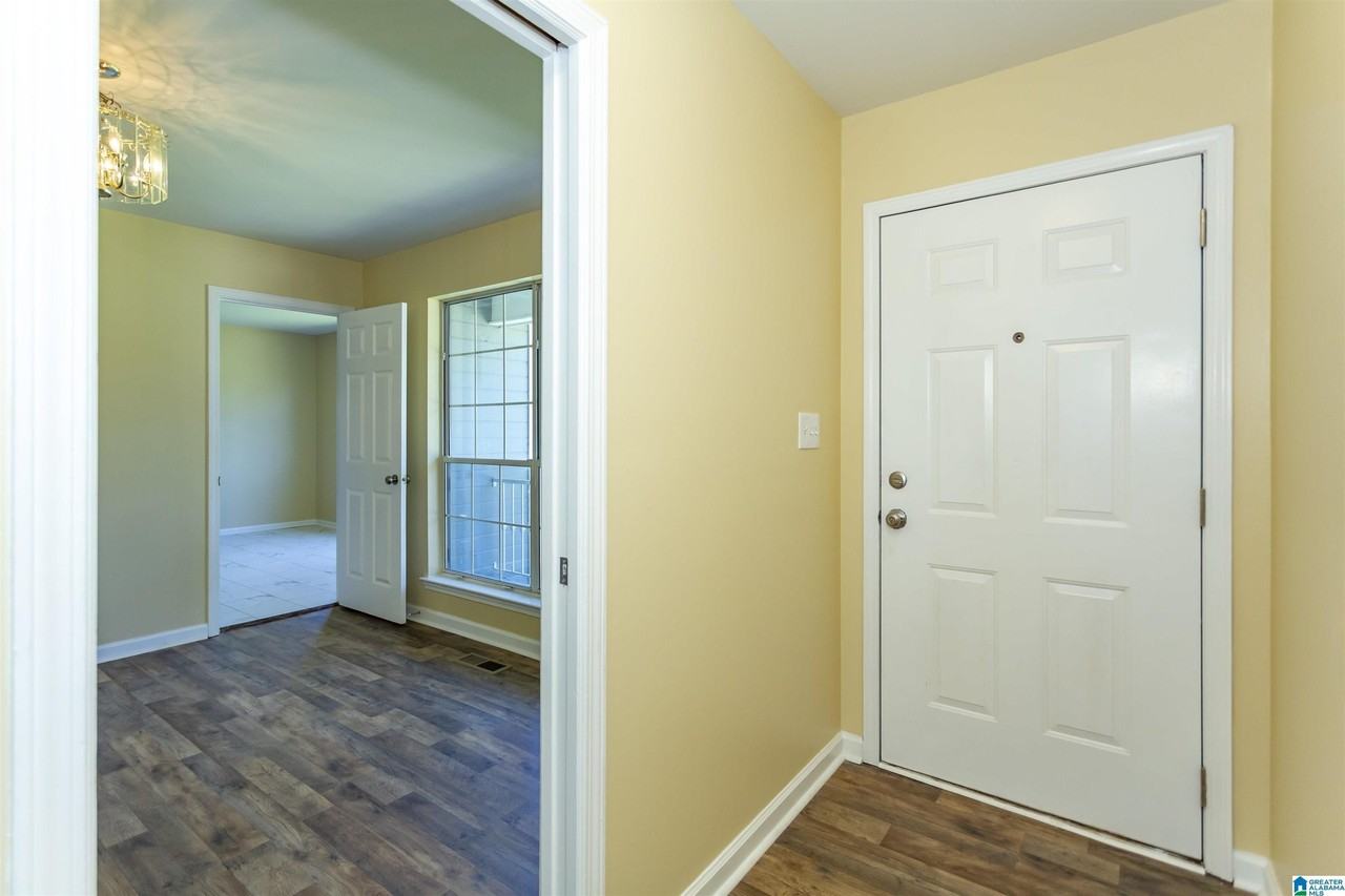 713 Jason Cir - Photo 7 of 41