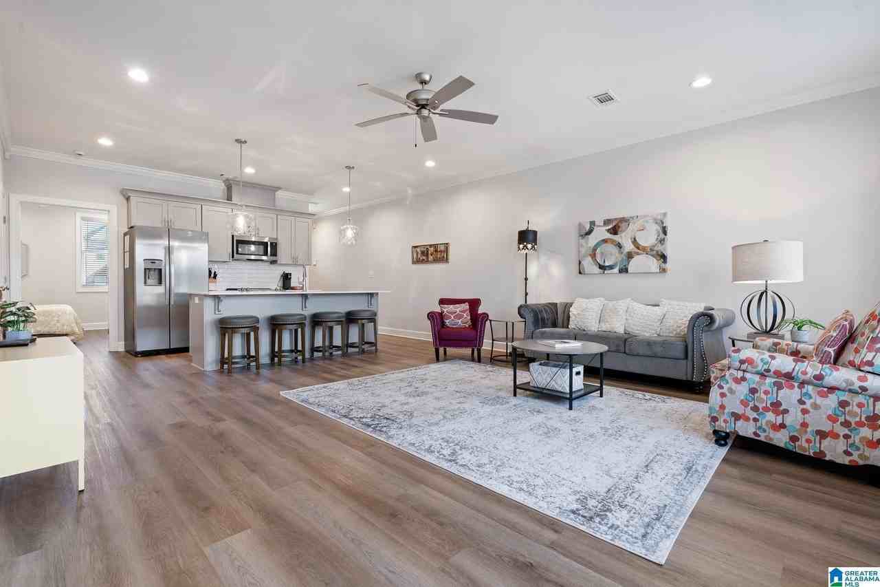 829 21st Ave - Photo 4 of 35