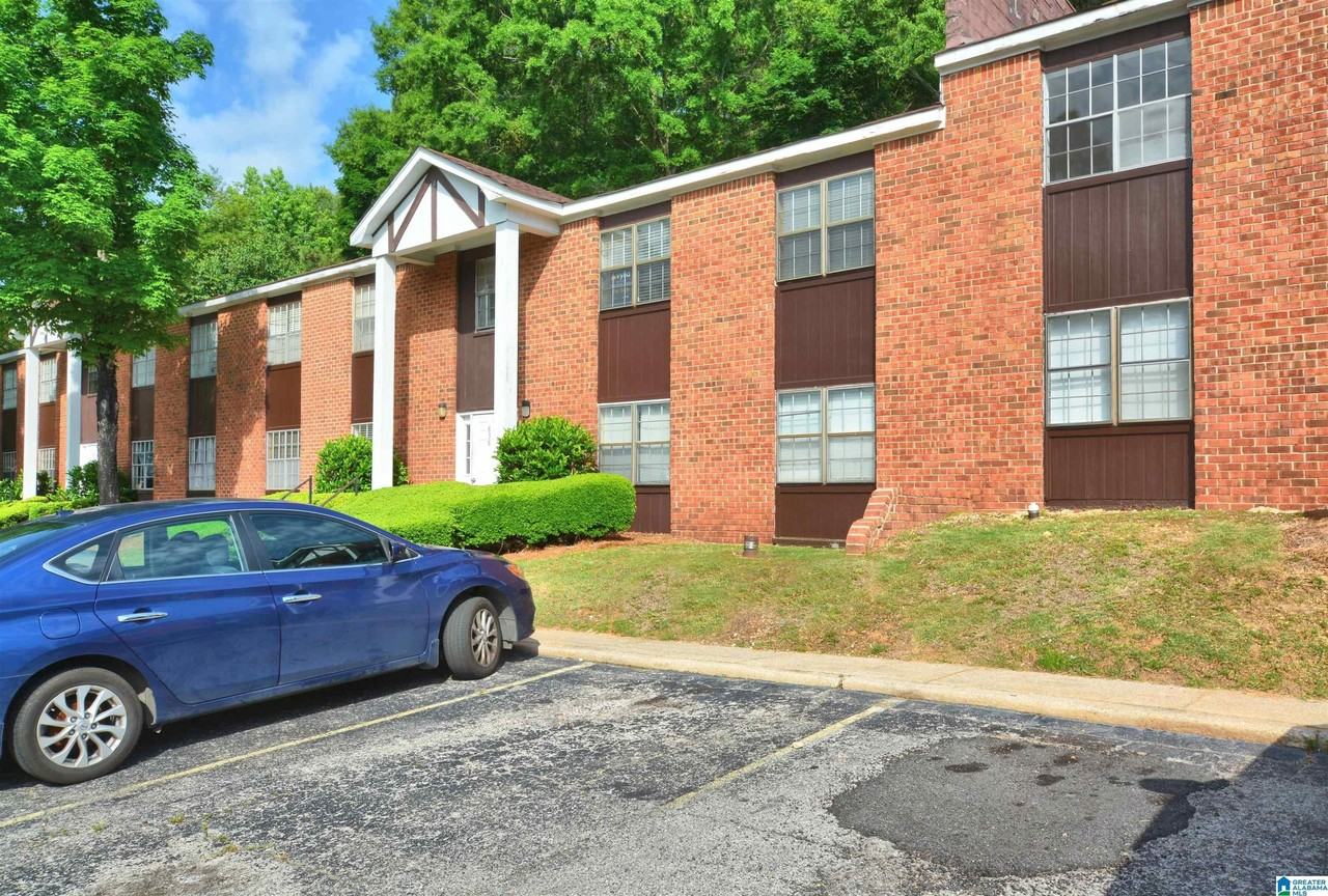 840 Beacon Pkwy E #C - Photo 2 of 21