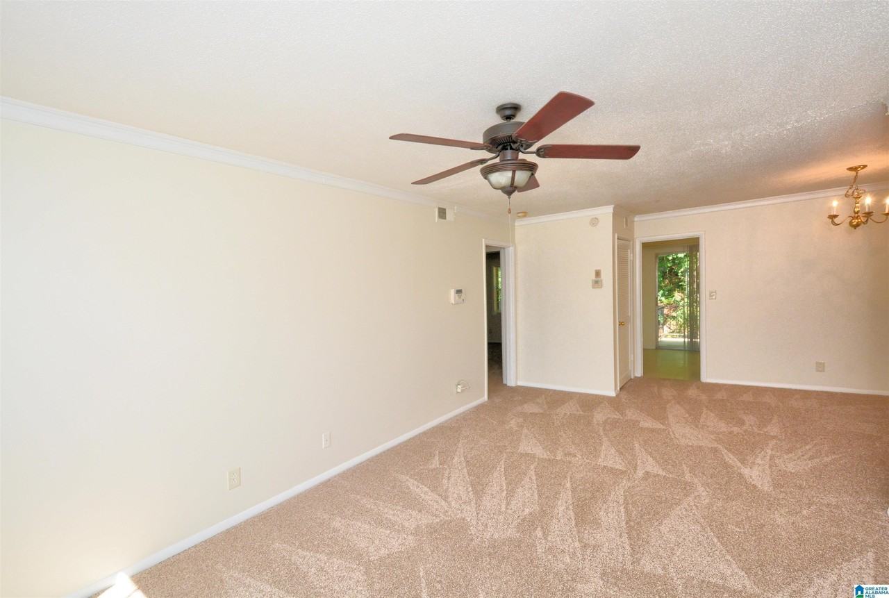 840 Beacon Pkwy E #C - Photo 4 of 21