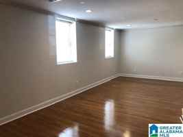 featured image of 805 Main St