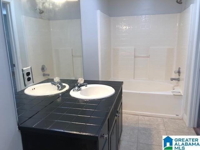 805 Main St - Photo 3 of 3
