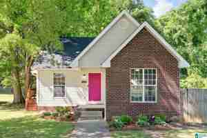 featured image of 1004 W Walnut St