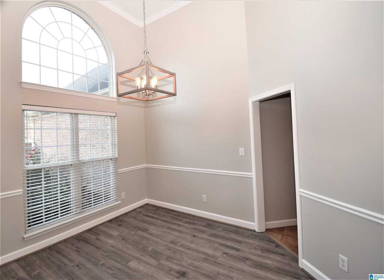 5725 Riverbirch Dr - Photo 6 of 13