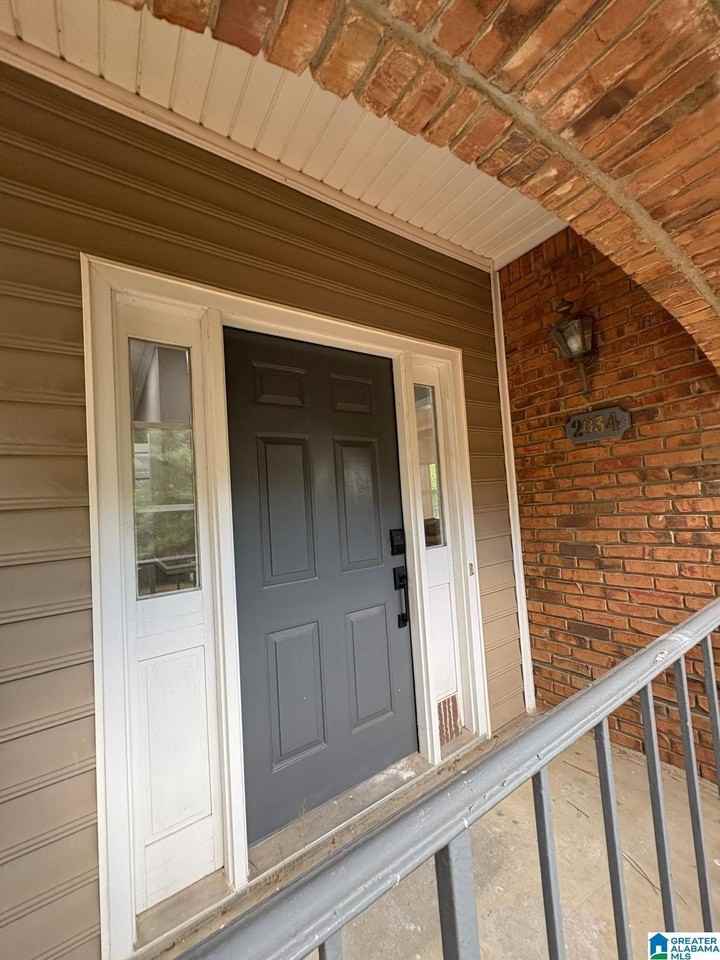 2034 Waterford Pl - Photo 2 of 13
