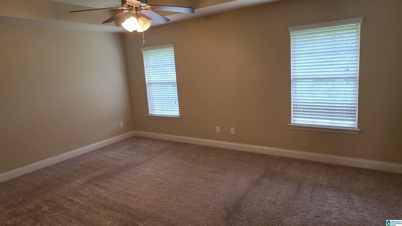 241 Crisfield Cir - Photo 5 of 12