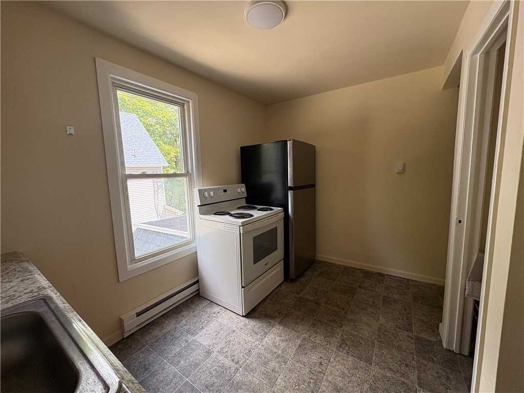 36 Cherry St #3 - Photo 4 of 7
