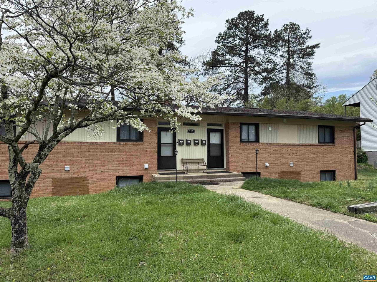 115 Apple Tree Rd