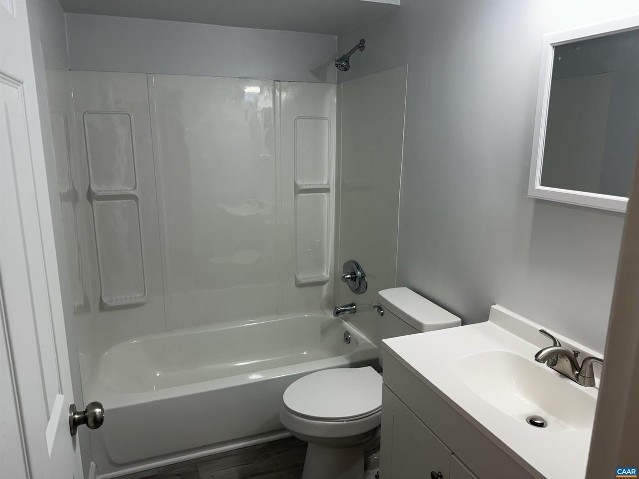 115 Apple Tree Rd - Photo 6 of 11