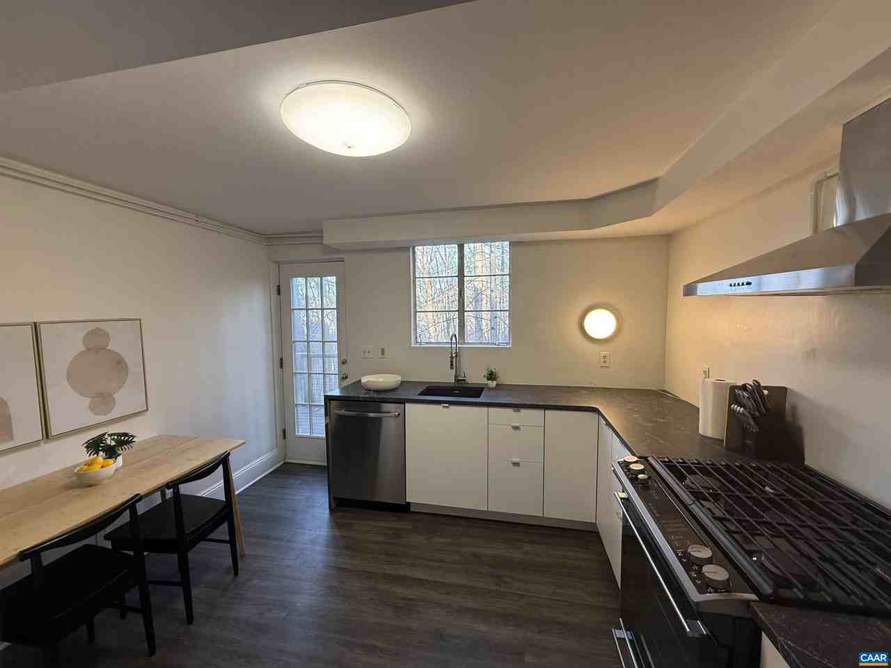 2709 Eton Rd - Photo 5 of 16