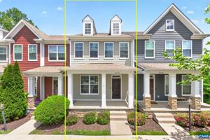 featured image of 2942 Templehof Ct