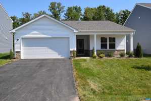 featured image of 335 Horse Path Dr