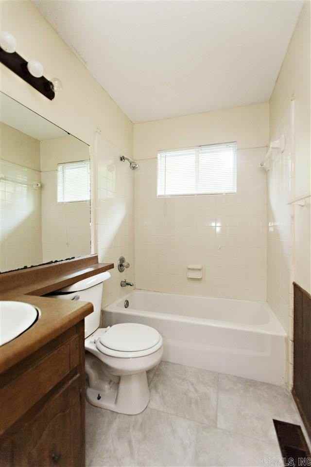 5709 Sorenson St #A - Photo 7 of 21