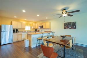 featured image of 391 8th Ave