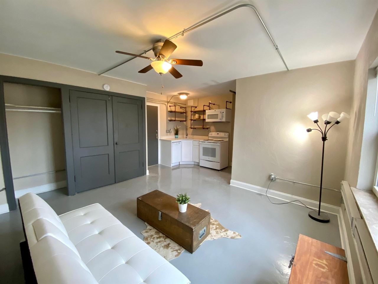 3136 Grand Ave - Photo 3 of 46