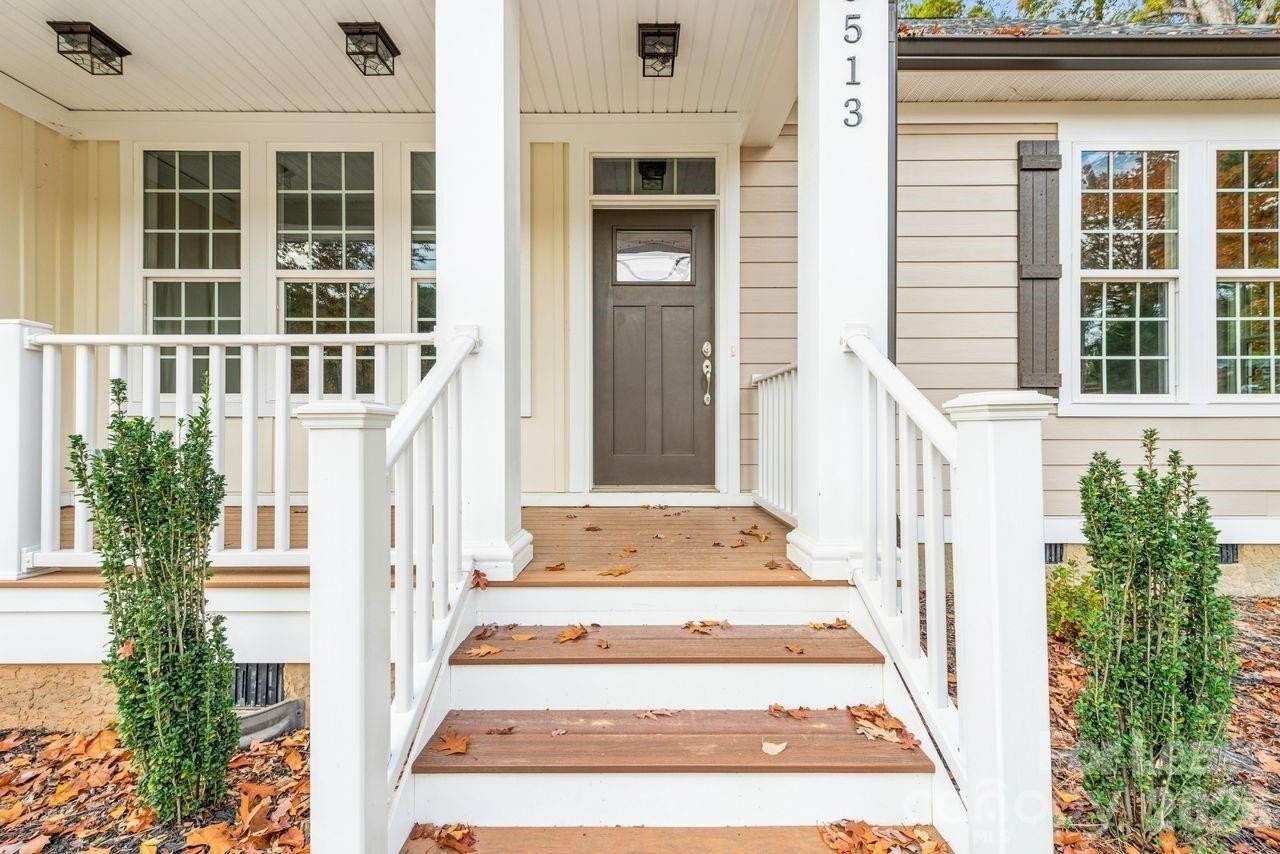 6513 Rockwell Blvd - Photo 3 of 35