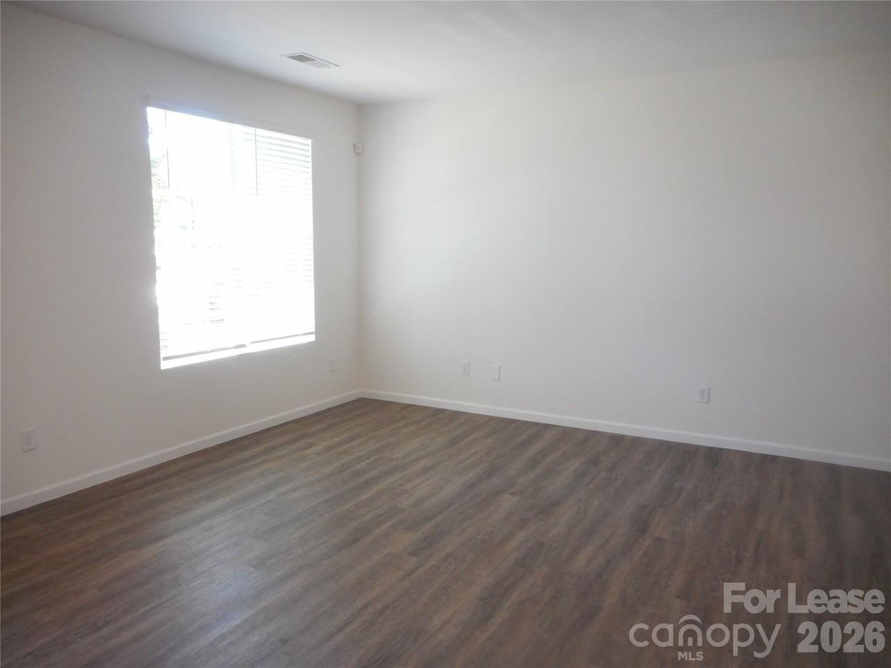 1030 Beatty Woods Dr - Photo 5 of 18