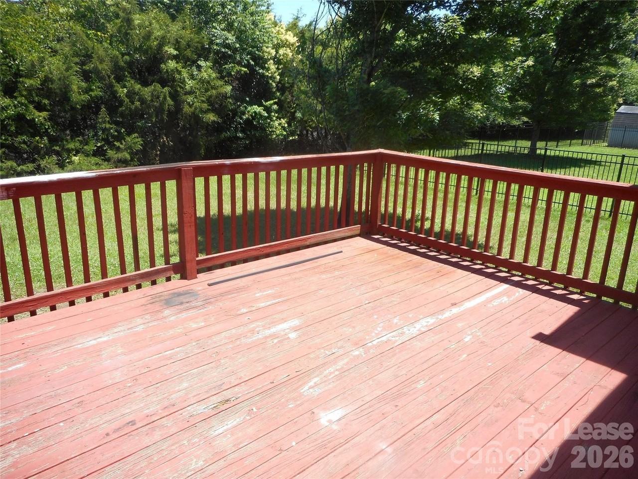 1128 Steele Meadows Dr - Photo 7 of 20