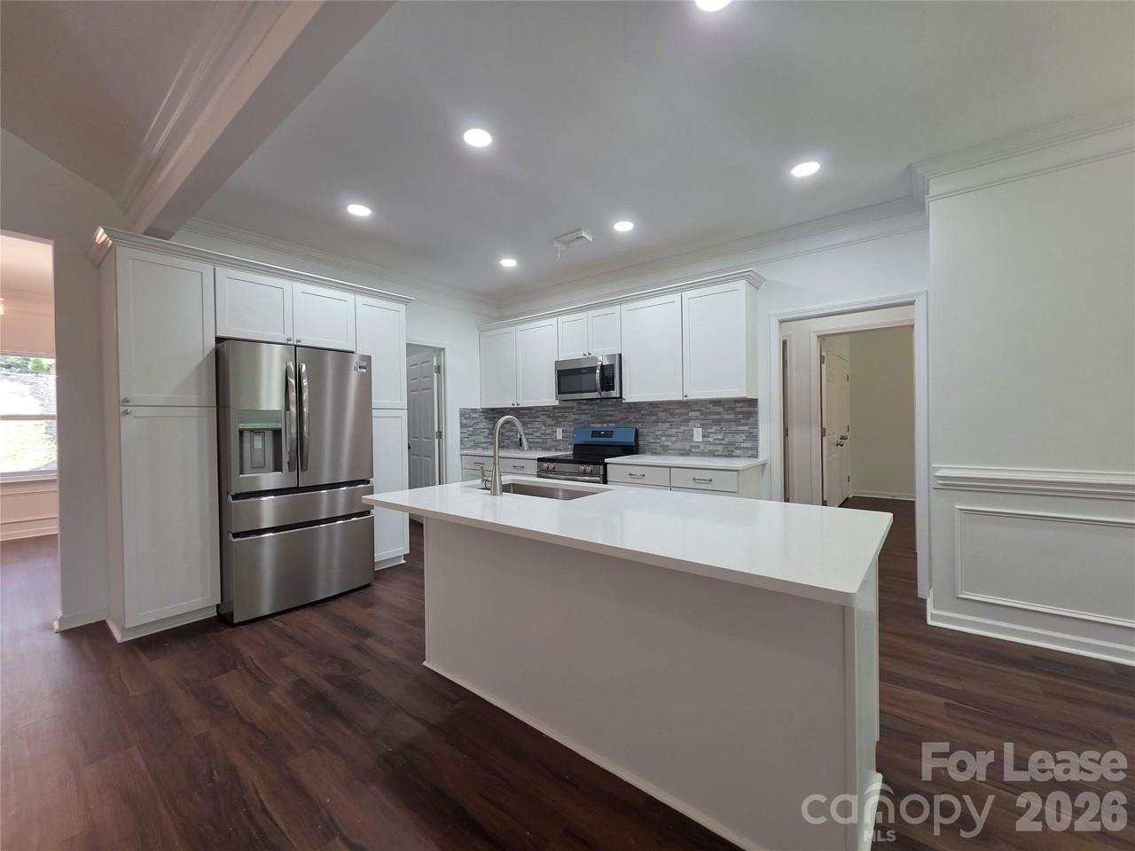 595 Foxwood Dr Se - Photo 6 of 30