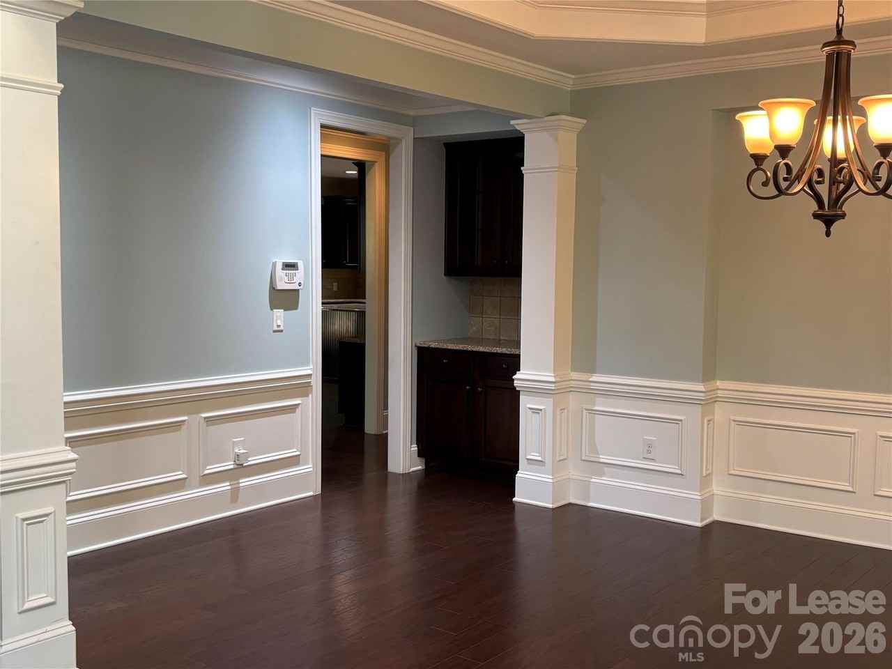 8811 Tamarron Dr - Photo 6 of 43
