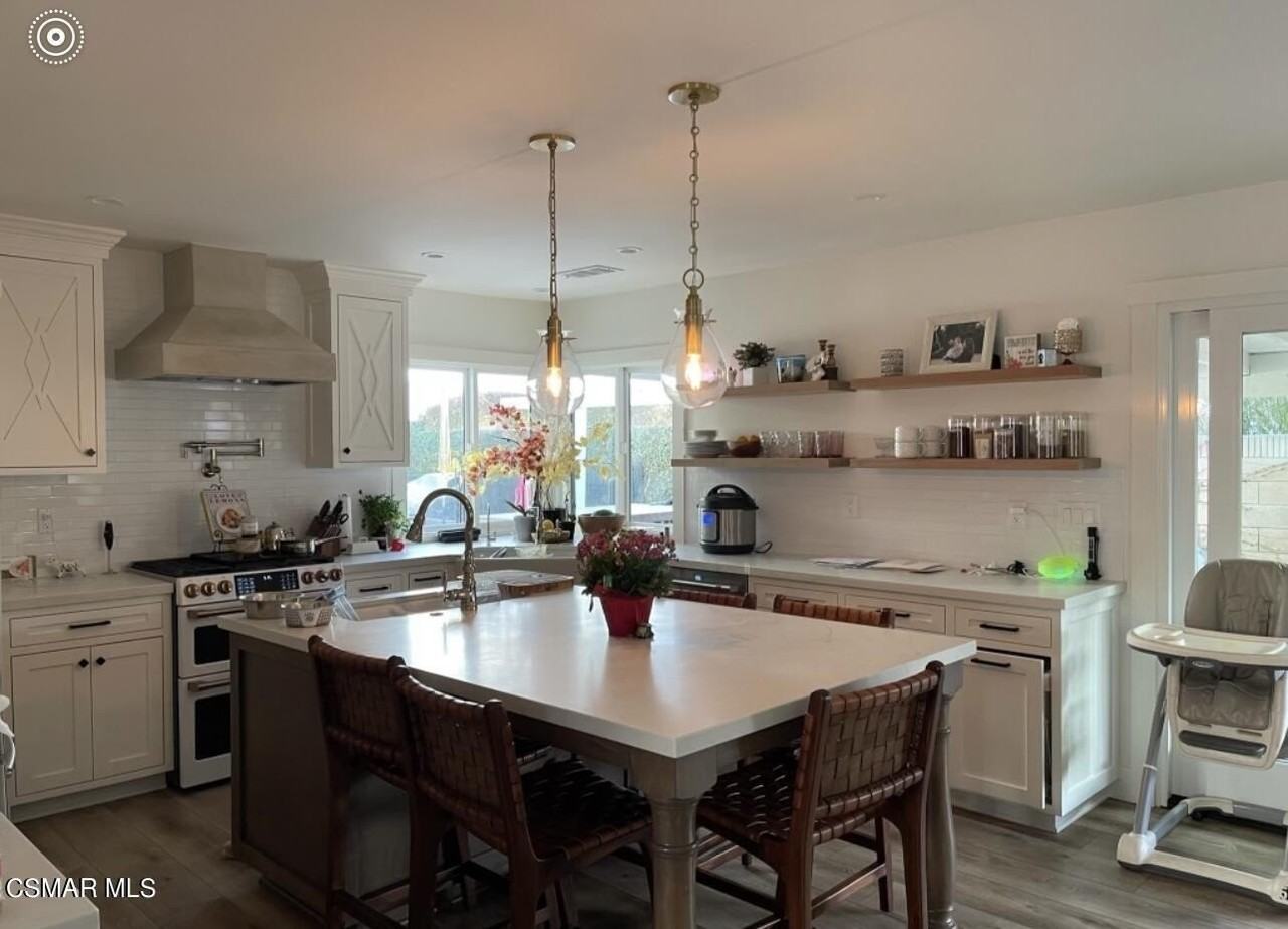 32 Dobkin Pl - Photo 3 of 7
