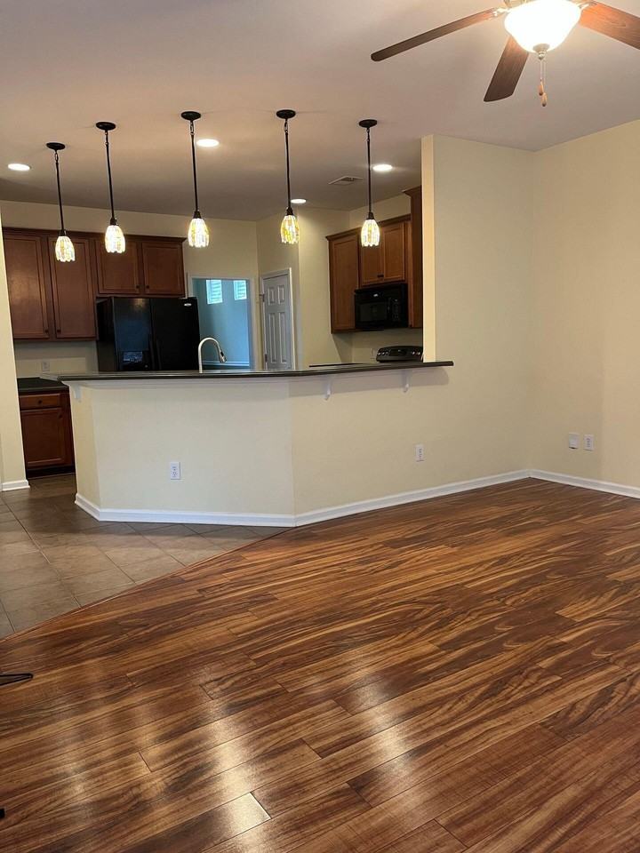 132 Avonshire Dr - Photo 6 of 16