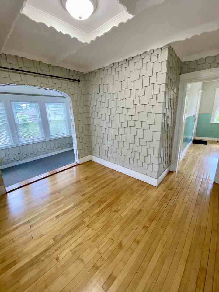 299 Pine Street - Photo 6 of 8