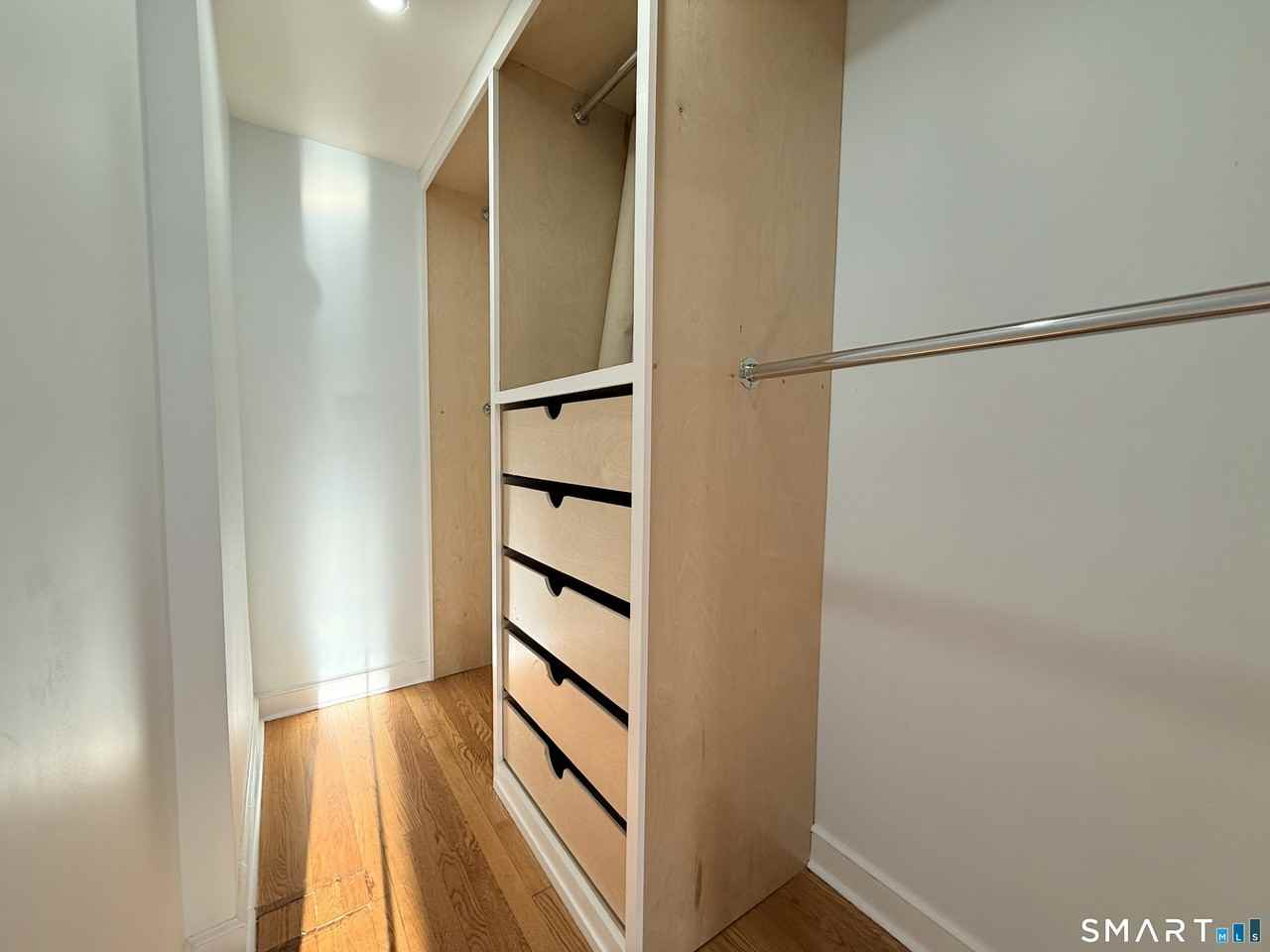228 Jennings Rd - Photo 5 of 20