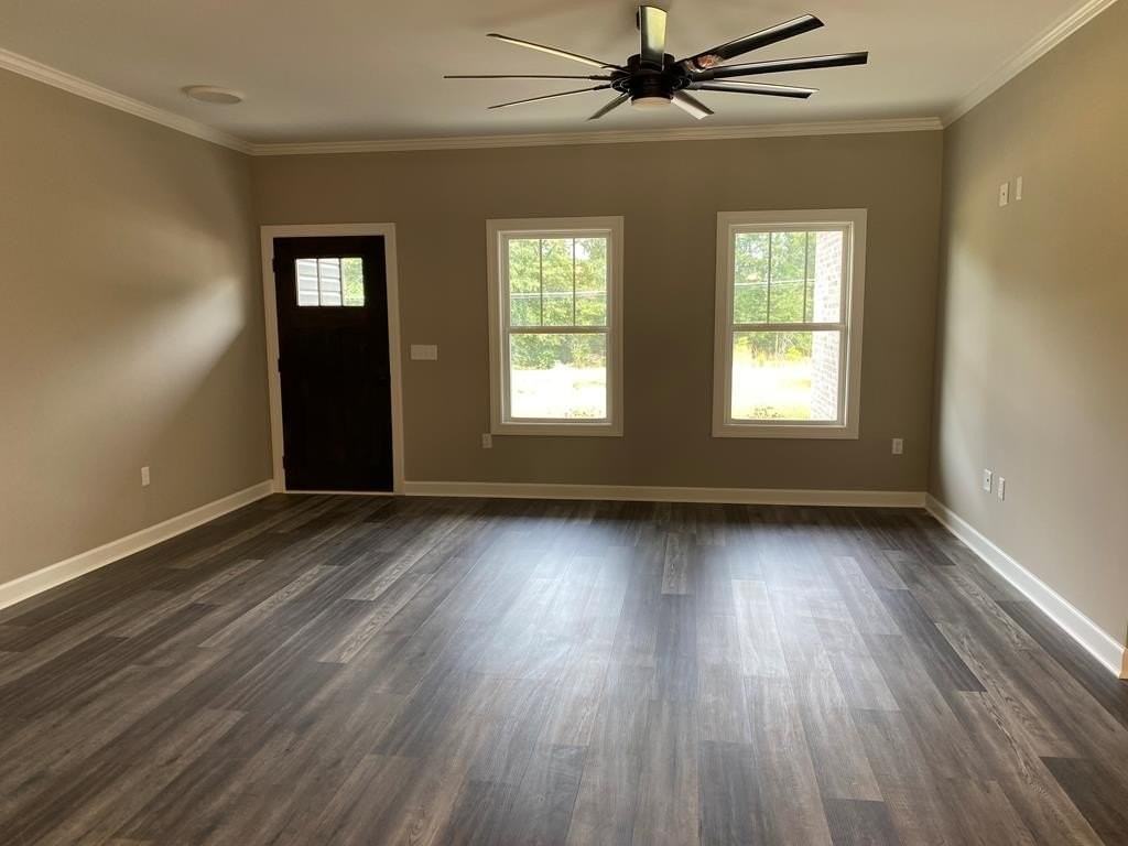 2552 Jordon Ave - Photo 2 of 24