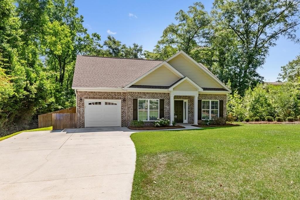 122 Craftsman Dr - Photo 3 of 36
