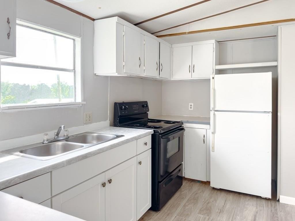 1099 Norton Bridge Rd #14I - Photo 7 of 12