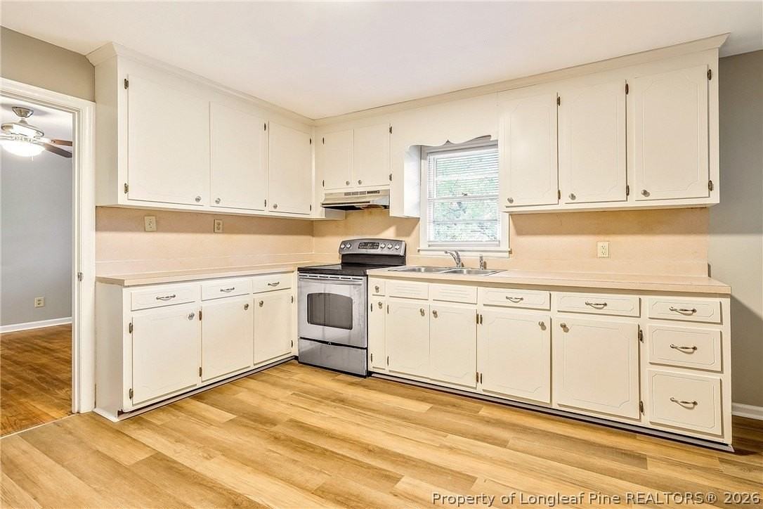 3523 Rosehill Rd - Photo 5 of 18
