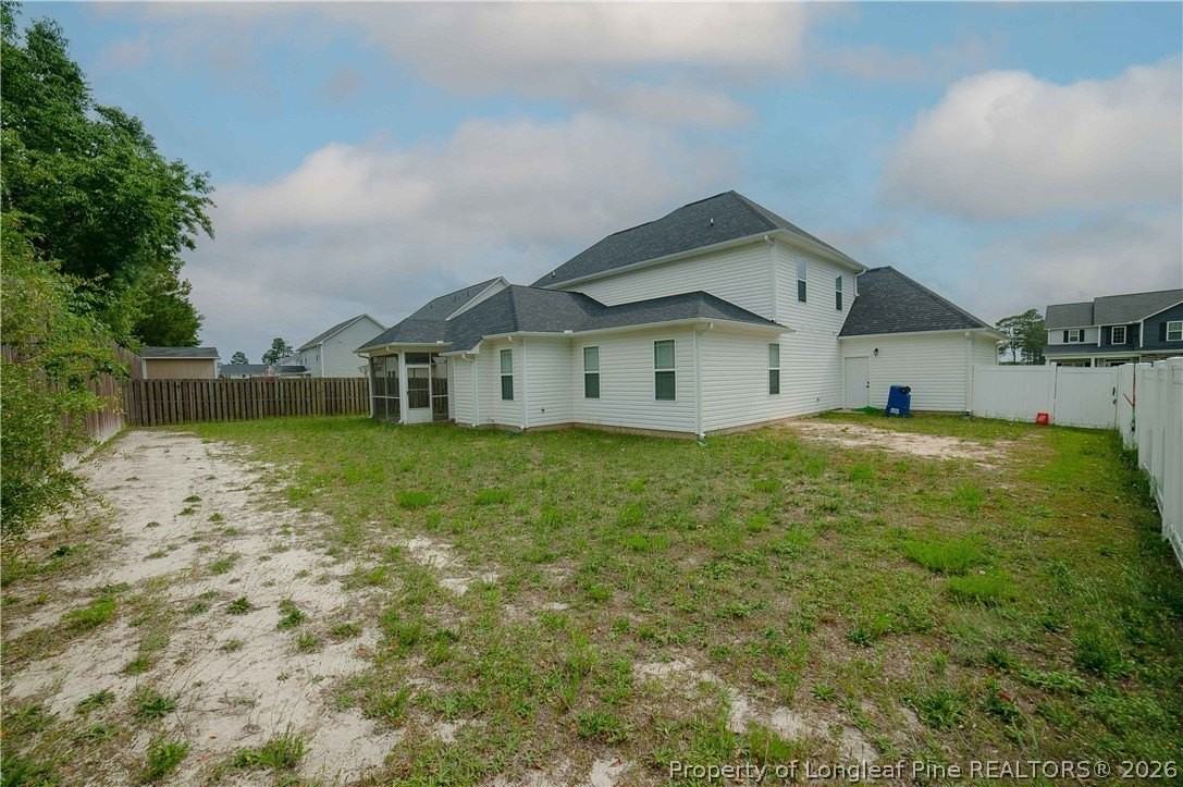 212 Stafford Ave - Photo 5 of 50