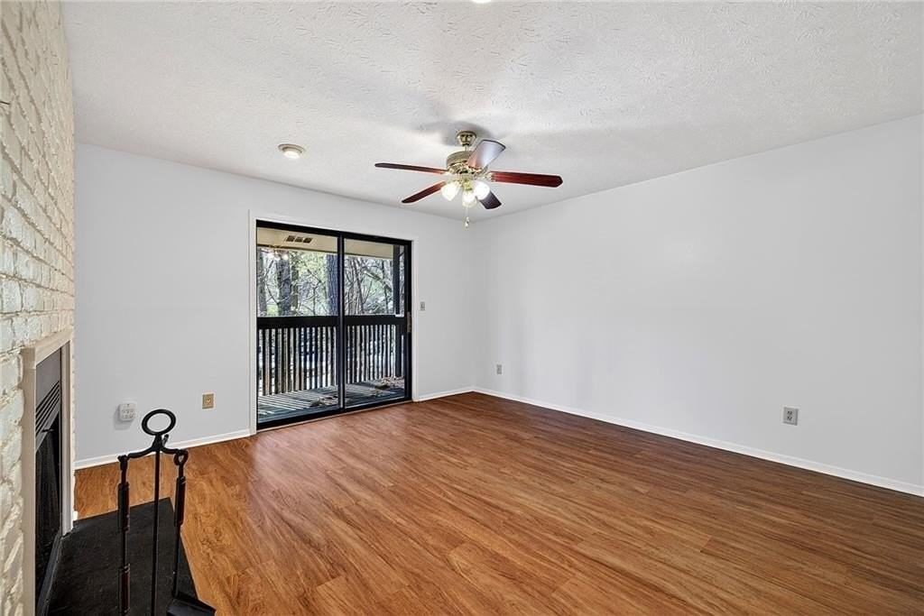 903 Cumberland Ct Se - Photo 5 of 22