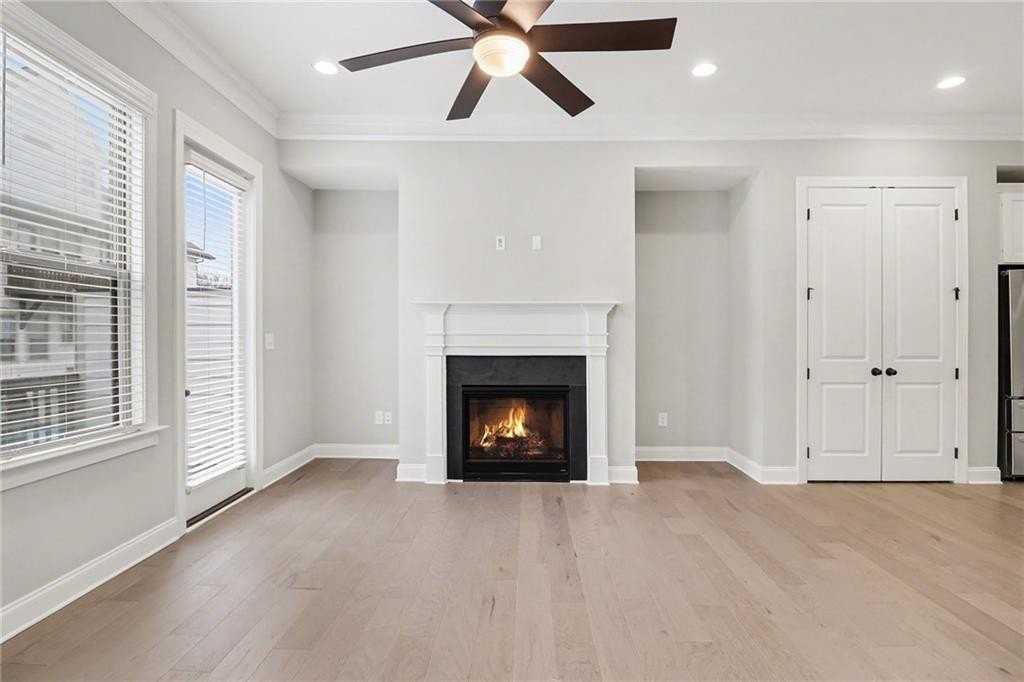 1258 Epping Ln - Photo 6 of 25