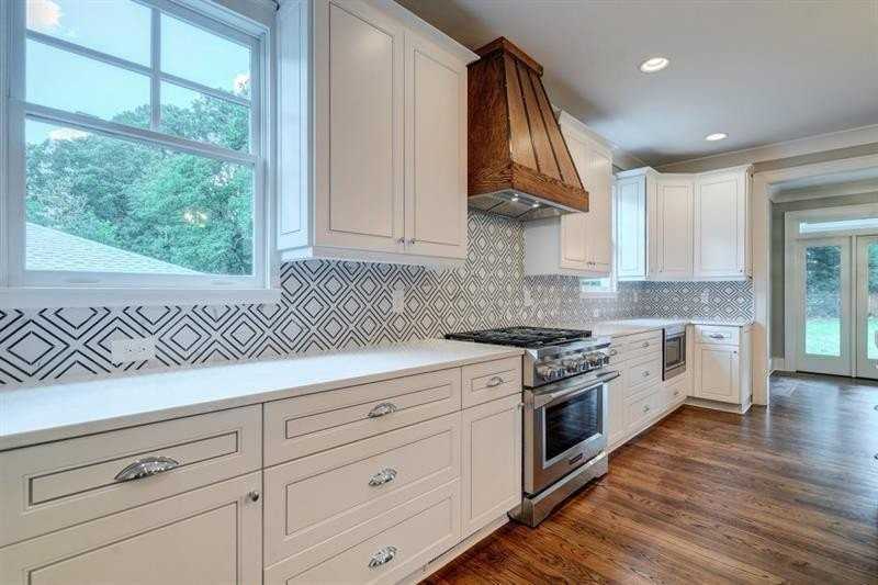 1375 Wessyngton Rd Ne - Photo 6 of 50