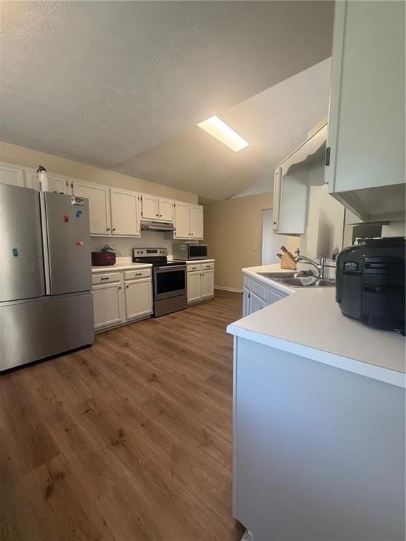 4197 Sterling Pointe Dr - Photo 5 of 26