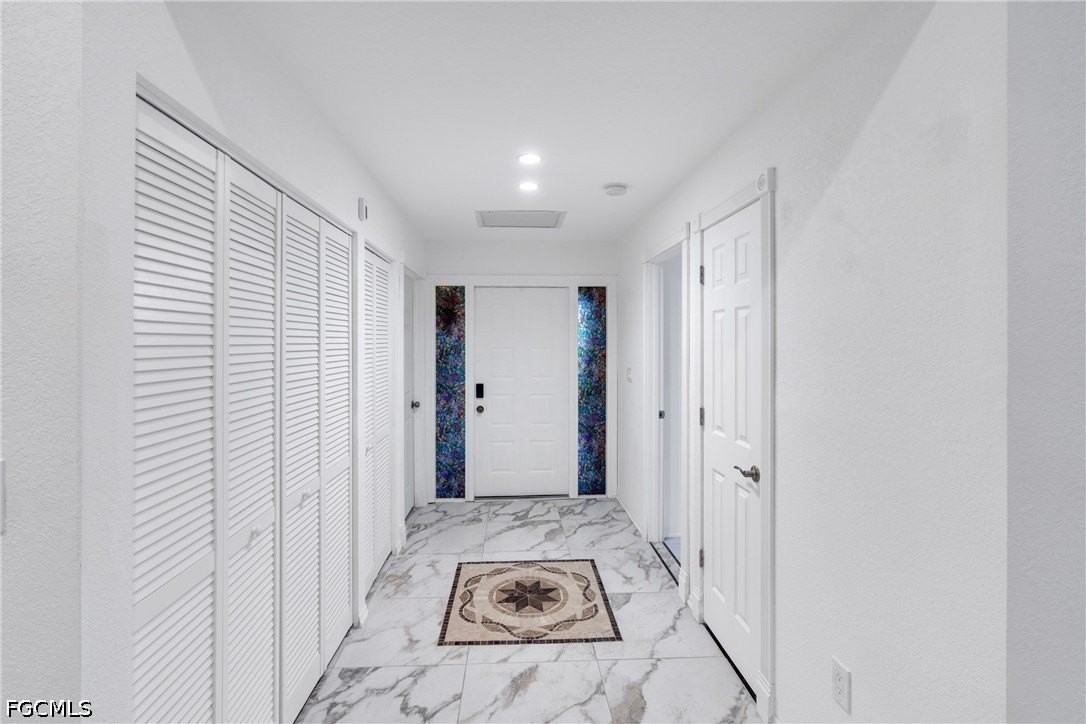 6511 Royal Woods Dr - Photo 5 of 37