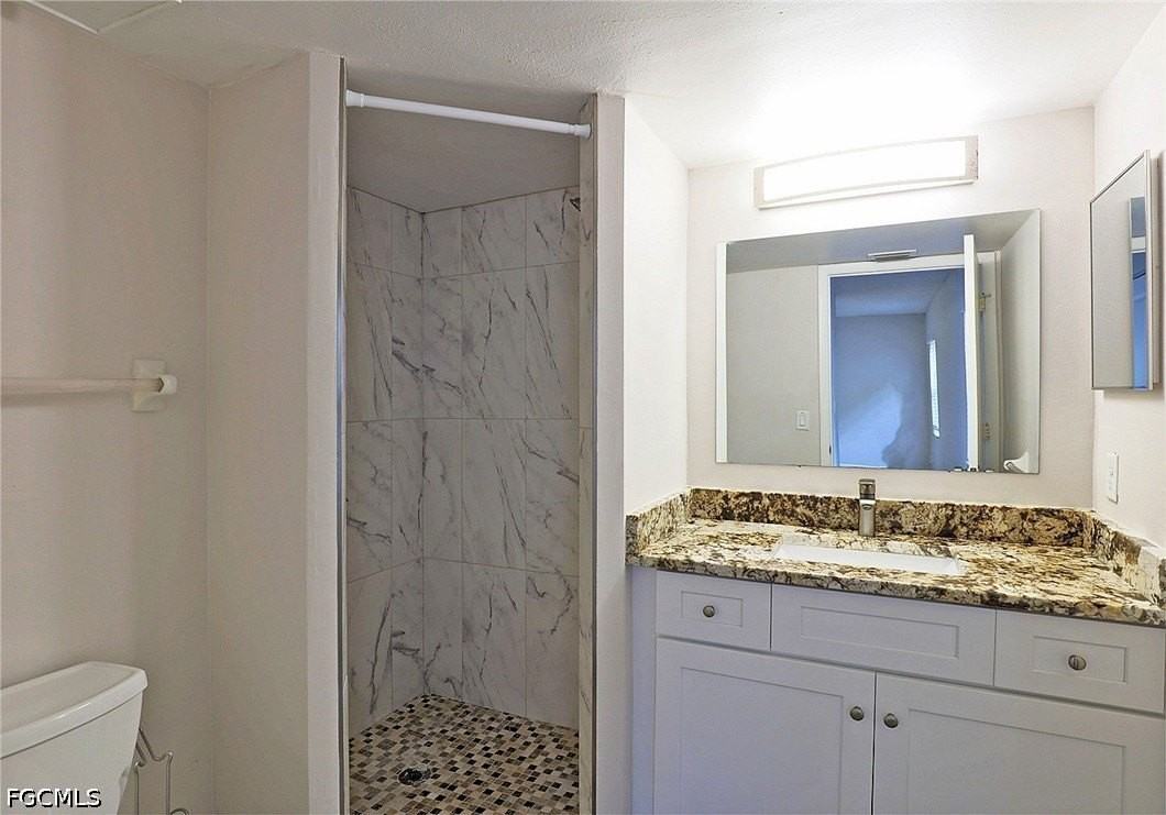 5305 Summerlin Rd #506 - Photo 7 of 14
