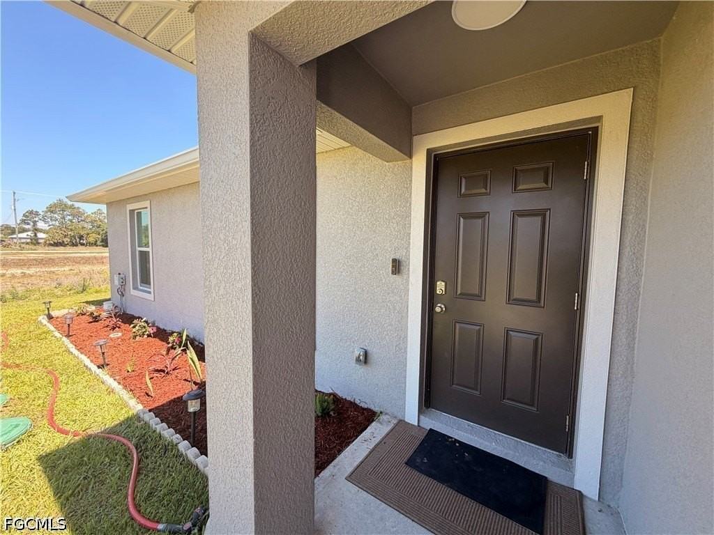 4702 Loraine Ave S - Photo 4 of 23